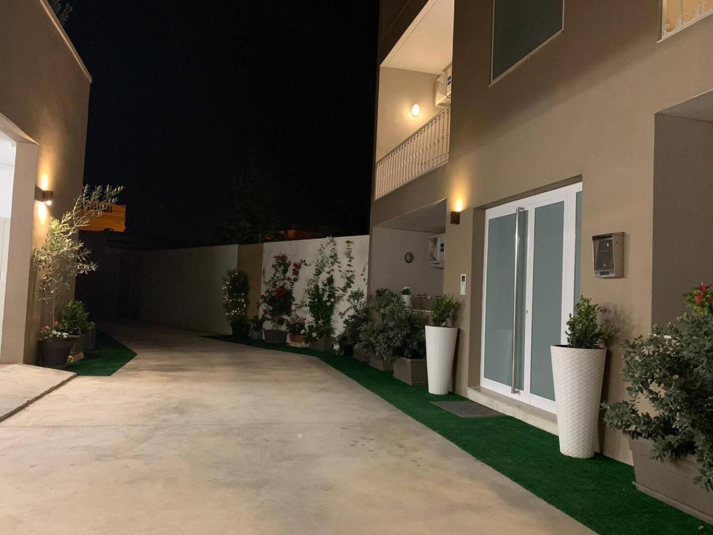 Fl 1 Ta'Lonza Luxury With Hot Tub By Homely เมลลิฮา ภายนอก รูปภาพ